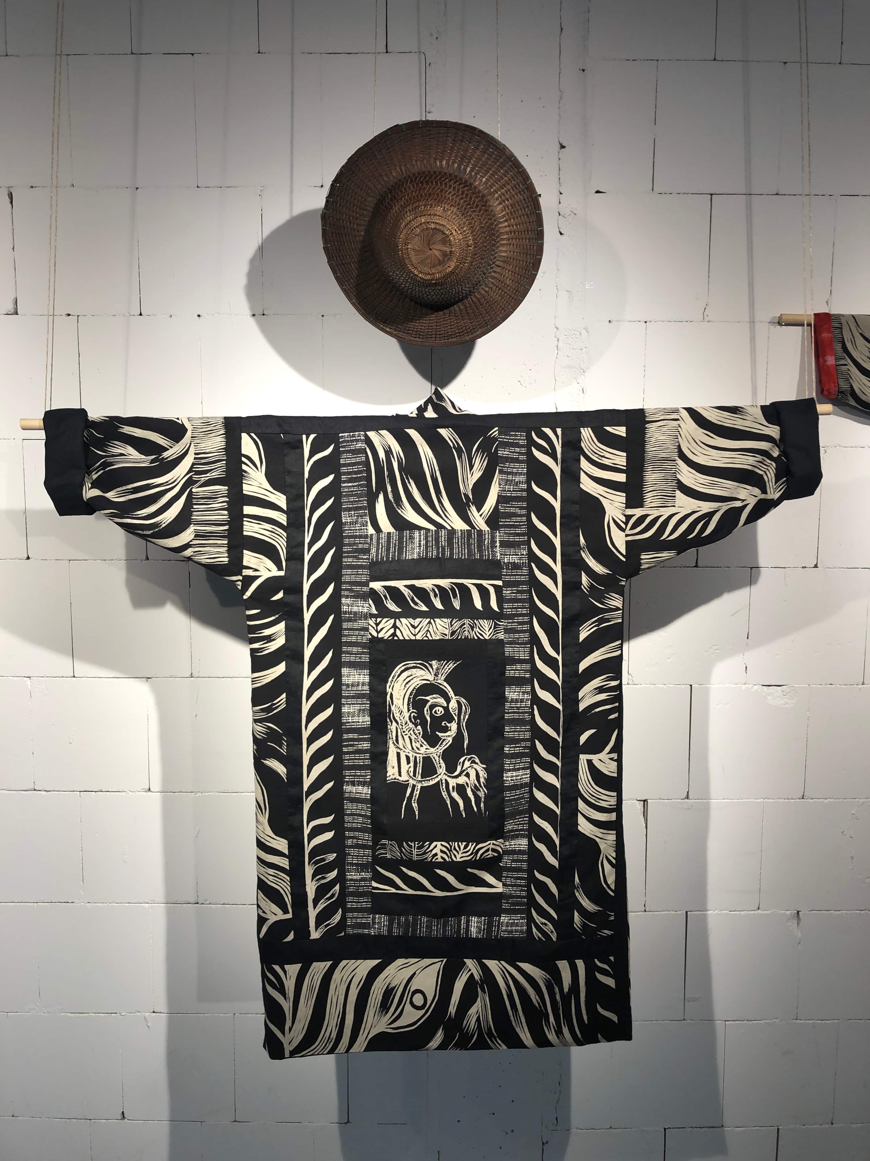 Arboreal jacket back
